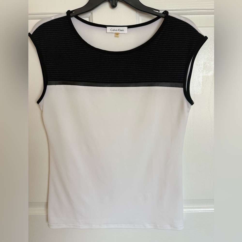 Calvin Klein Black and White Fitted Ribbed Tank Top